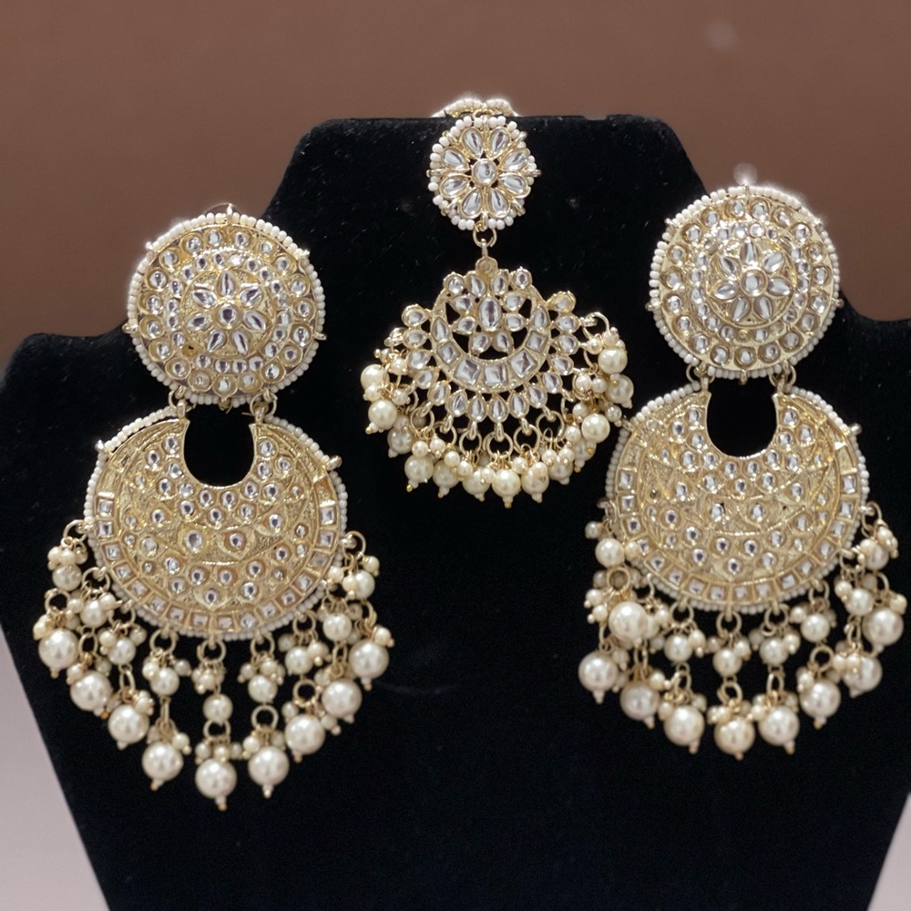 Indian jewelry